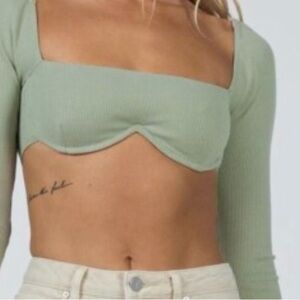 Princess Polly Ribbed Long Sleeve Green Underwire Crop Top Size 4